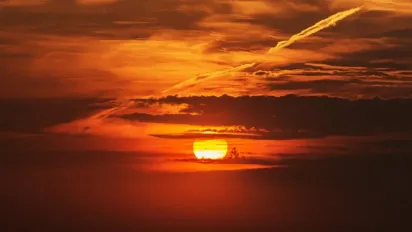 Що готує космос 25 жовтня: прогноз магнітних бур на сьогодні (графік) - фото