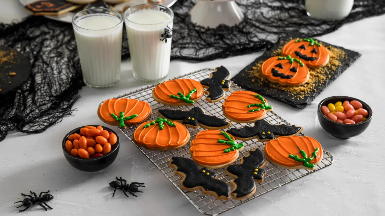 Геловінський стіл по-українськи: 4 прості рецепти, які здивують гостей 