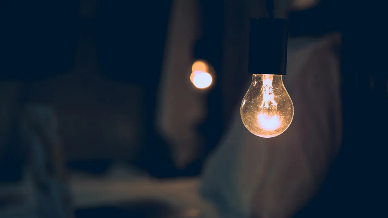 Укренерго попереджає про посилені обмеження електропостачання в усіх регіонах Україні 31 жовтня 