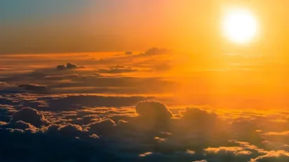 На Землю чекають нові удари магнітної бурі: прогноз на 7 листопада (графік) - фото