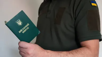 Чи можуть призвати під час бронювання: адвокат пояснив ключові деталі - фото