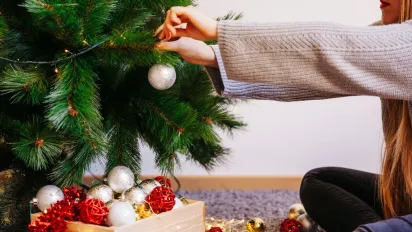 Одну нову іграшку треба купити обов'язково: ідеальна дата, місце і кольори, щоб ставити ялинку  - фото