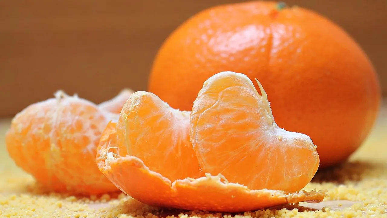 В Європі шкірки з мандарина цінують більше ніж фрукт. В чому фішка? 