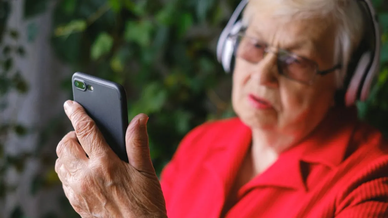 Ваш смартфон слухає вас? Як працюють алгоритми рекомендацій 