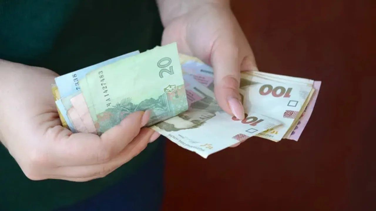"Зимова підтримка 2025": чи можна отримати 1 000 грн готівкою 