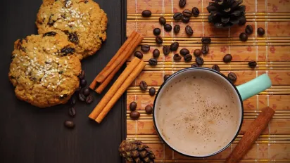 Названо 5 продуктів, які не можна їсти з кавою - фото