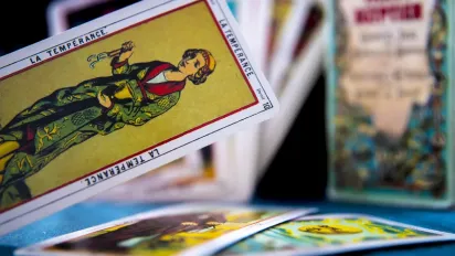 Гороскоп на 9 грудня 2025 року за картами Таро для всіх знаків Зодіаку - фото