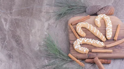 Печиво до свят "Різдвяна тростина": рецепт за 30 хвилин - фото