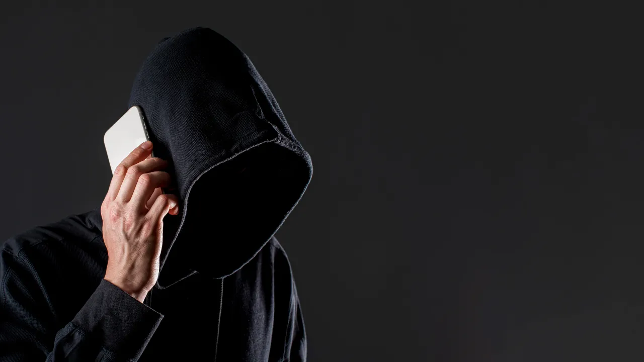 Шахрайство з SIM-картами: як захистити номер і гроші від крадіжки 