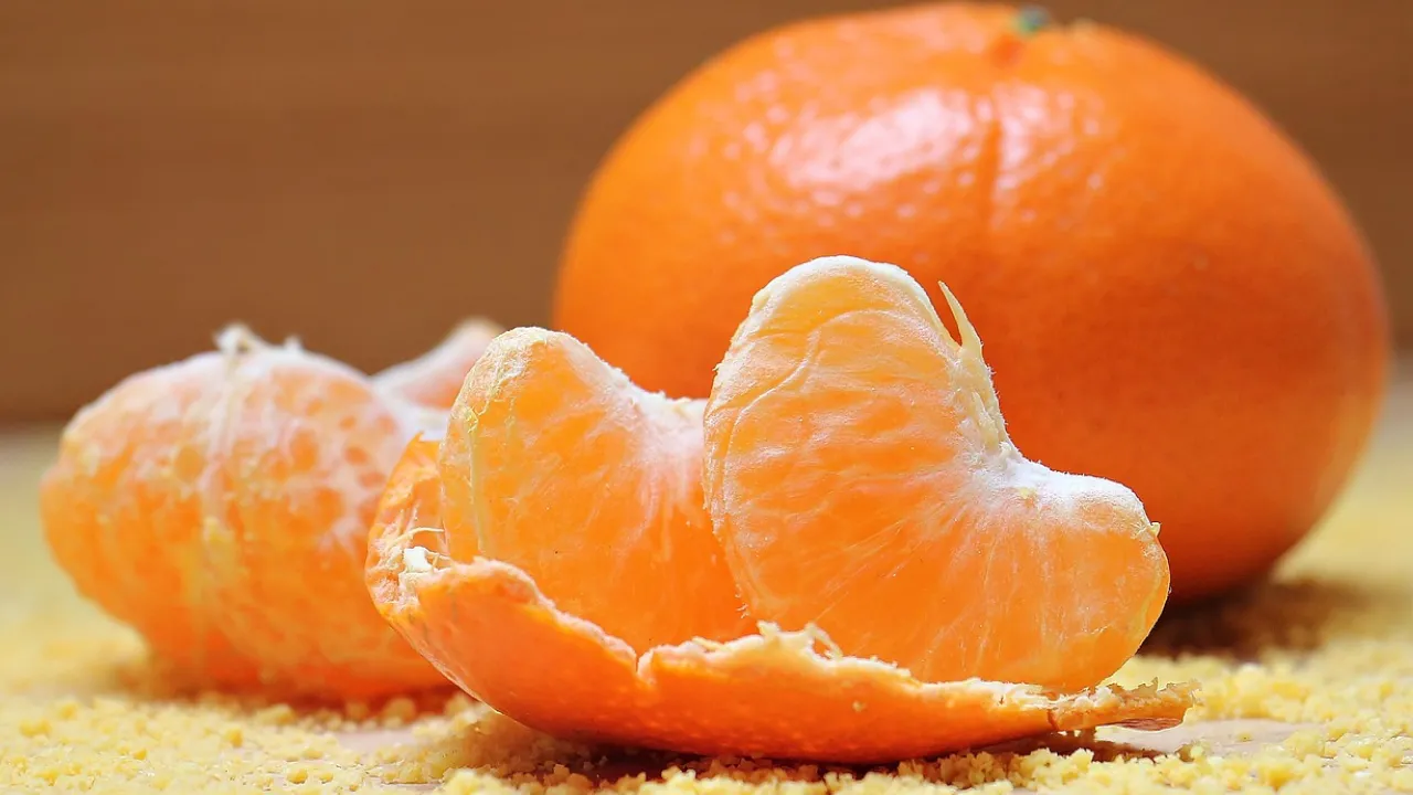 Як зробити кислі мандарини солодкими: два несподівані лайфхаки, які справді працюють 
