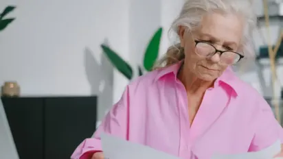 Не усім про це розповідають: як змінюється пенсія після 65 років - фото