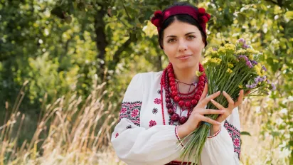 Секрети родового імені: 7 популярних українських прізвищ, які приховують угорське походження та давню професію - фото