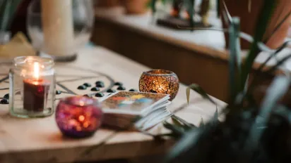 Гороскоп на 16 грудня 2025 року за картами Таро для всіх знаків Зодіаку - фото