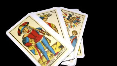 Гороскоп на 18 грудня 2025 року за картами Таро для всіх знаків Зодіаку - фото