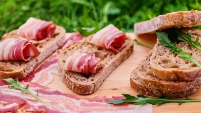 Сало стає делікатесом: скільки коштує кілограм продукту в кінці 2025 року - фото