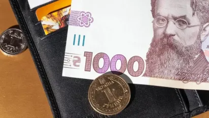 Без черг та комісій: як розрахуватися за комунальні послуги карткою «Національний кешбек» - фото