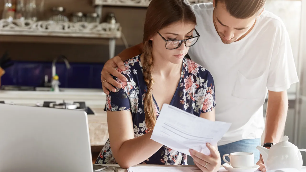 Хто з українців може законно не платити за комунальні послуги: відповідь юриста 