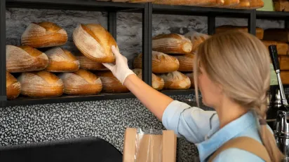 В Україні готуються до подорожчання базового продукту: експерт озвучив прогноз - фото