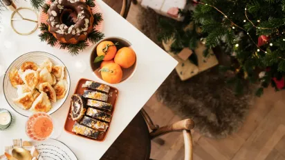 Без духовки та стресу: 3 стильні новорічні закуски, які готуються за 15 хвилин - фото