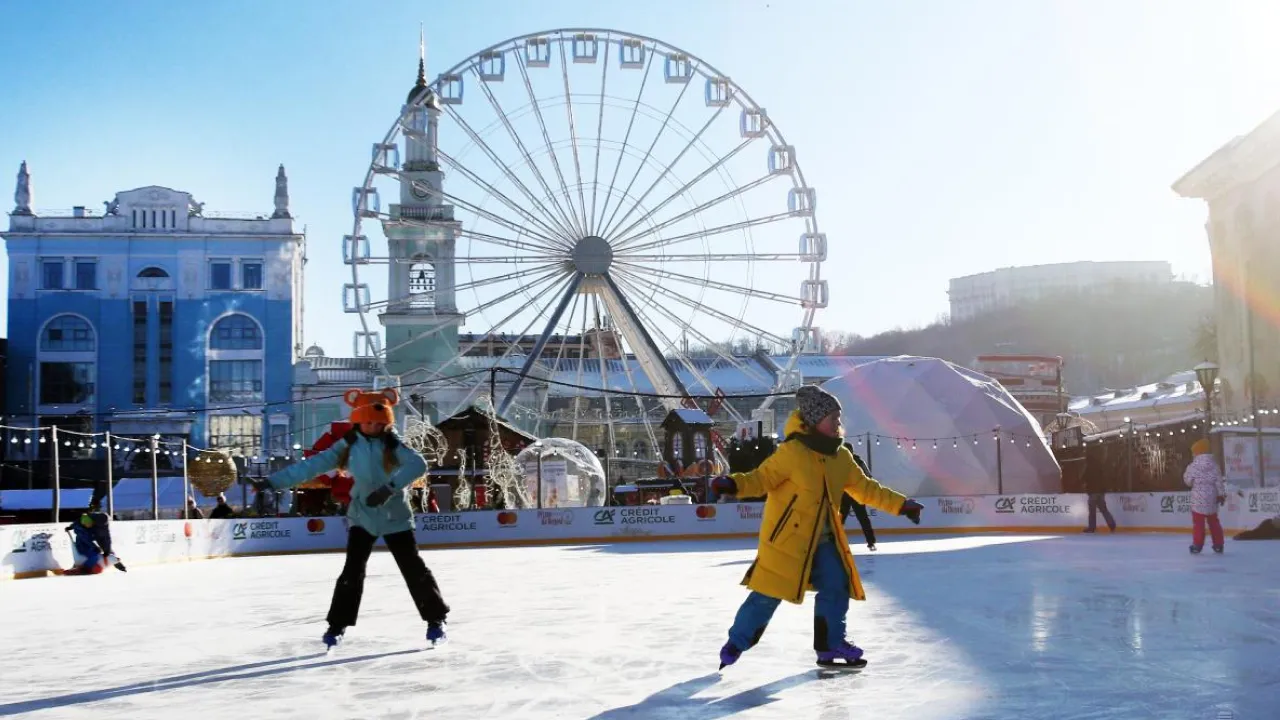 Зимова казка в Україні тане: після морозів прийде відлига і штормовий вітер 