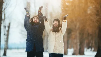 Потепління, опади та штормовий вітер: якою буде погода в Україні сьогодні - фото