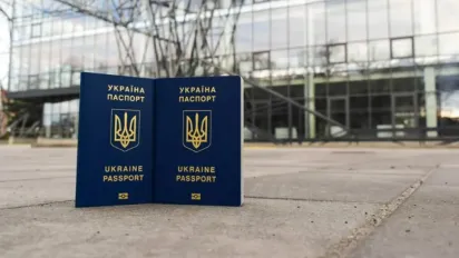 Нові правила виїзду з дітьми: кому дозволять перетинати кордон поза чергою - фото