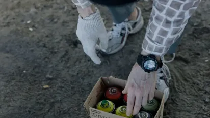 В Україні спростили доступ до засобів самооборони: газові балончики можна купувати без дозволів - фото