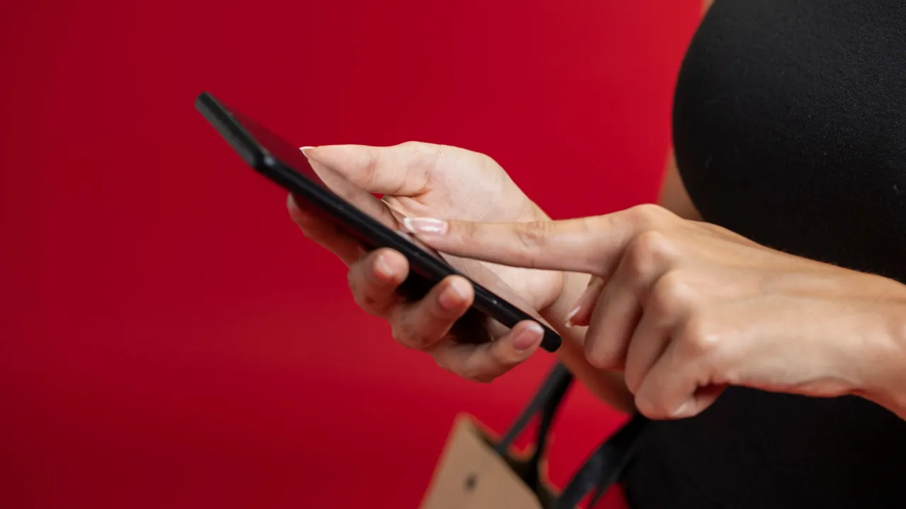 Лише одна комбінація: як перевірити реальний знос батареї на Android за 10 секунд 