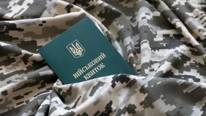 ТЦК чи поліція: адвокатка роз'яснила, хто має право перевіряти ваші документи у 2026 році - фото