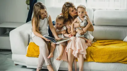 8 або 12 тисяч гривень щомісяця на дітей: в Україні стартувала програма «єЯсла» - фото