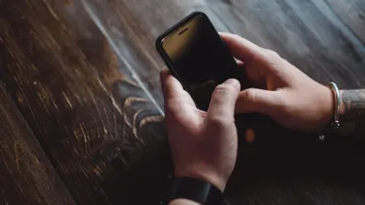 Лінія 112 працює по-новому: як скаржитися на відсутність світла, тепла і води - фото