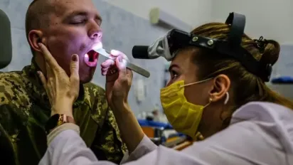 ТЦК не зможуть мобілізувати, якщо у вас хворі зуби: деталі - фото