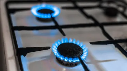 Українцям доведеться доплатити за газ до 2000 грн: що зміниться у платіжках - фото