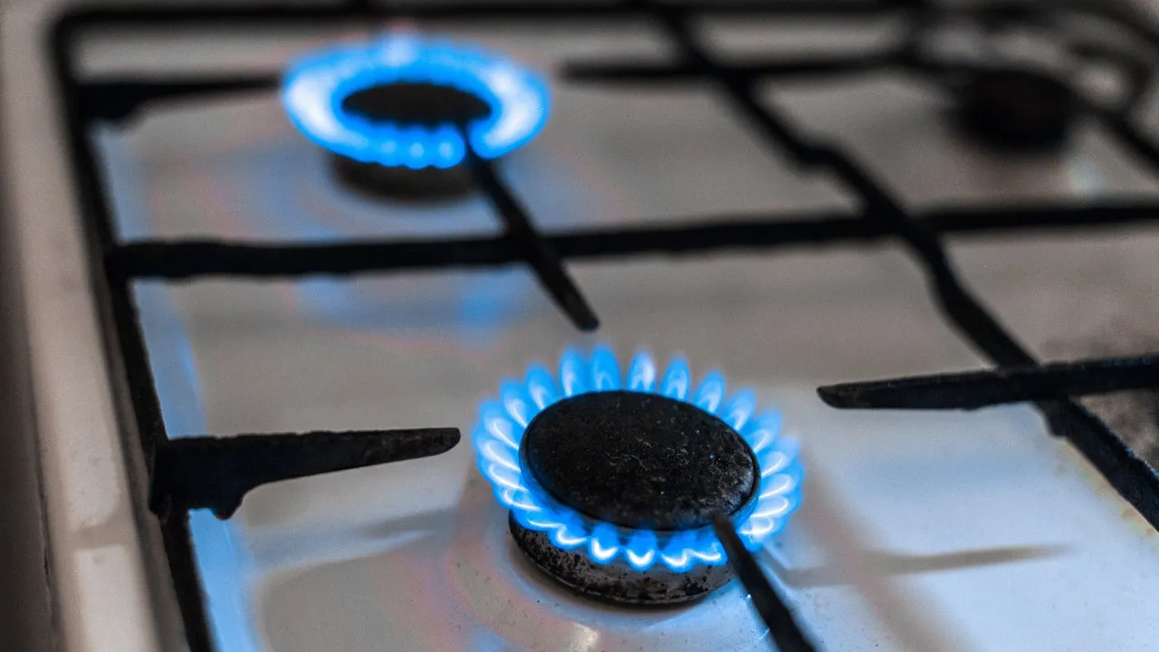 Українцям доведеться доплатити за газ до 2000 грн: що зміниться у платіжках 