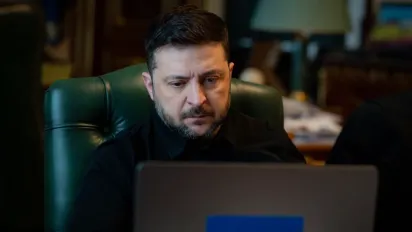 Скільки українців довіряють Зеленському зараз: результати опитування КМІС - фото