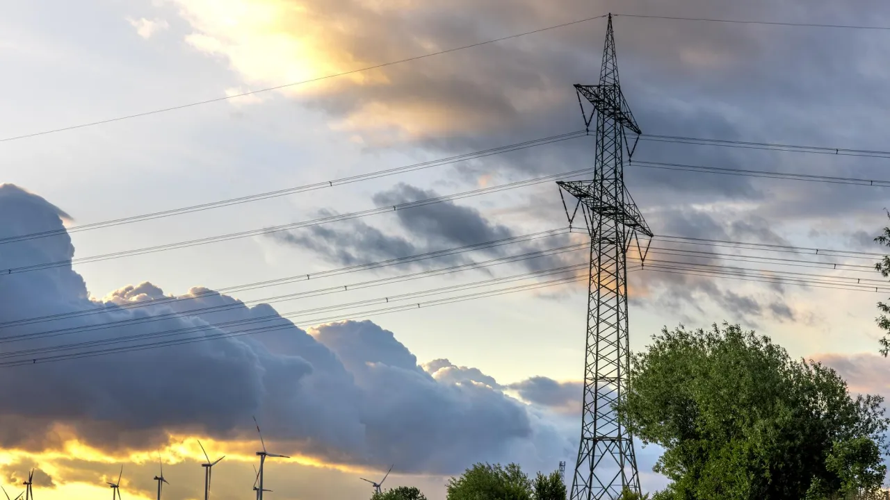 Чи припинять аварійні відключення електроенергії найближчим часом: прогноз «Укренерго» 