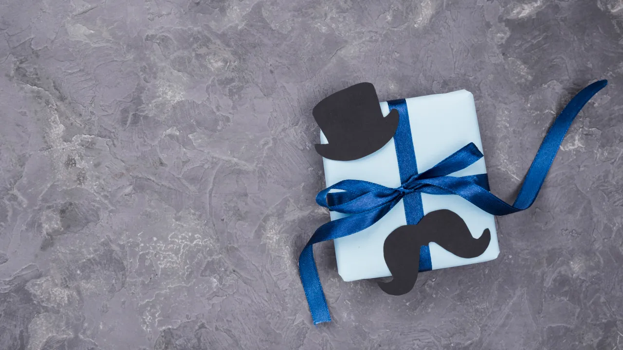 Не даруйте це чоловікові: 5 речей, які за народними прикметами приносять сварки та злидні 