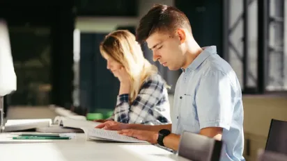 Чи можна вступити до аспірантури, якщо ви у розшуку ТЦК — пояснення адвокатів - фото