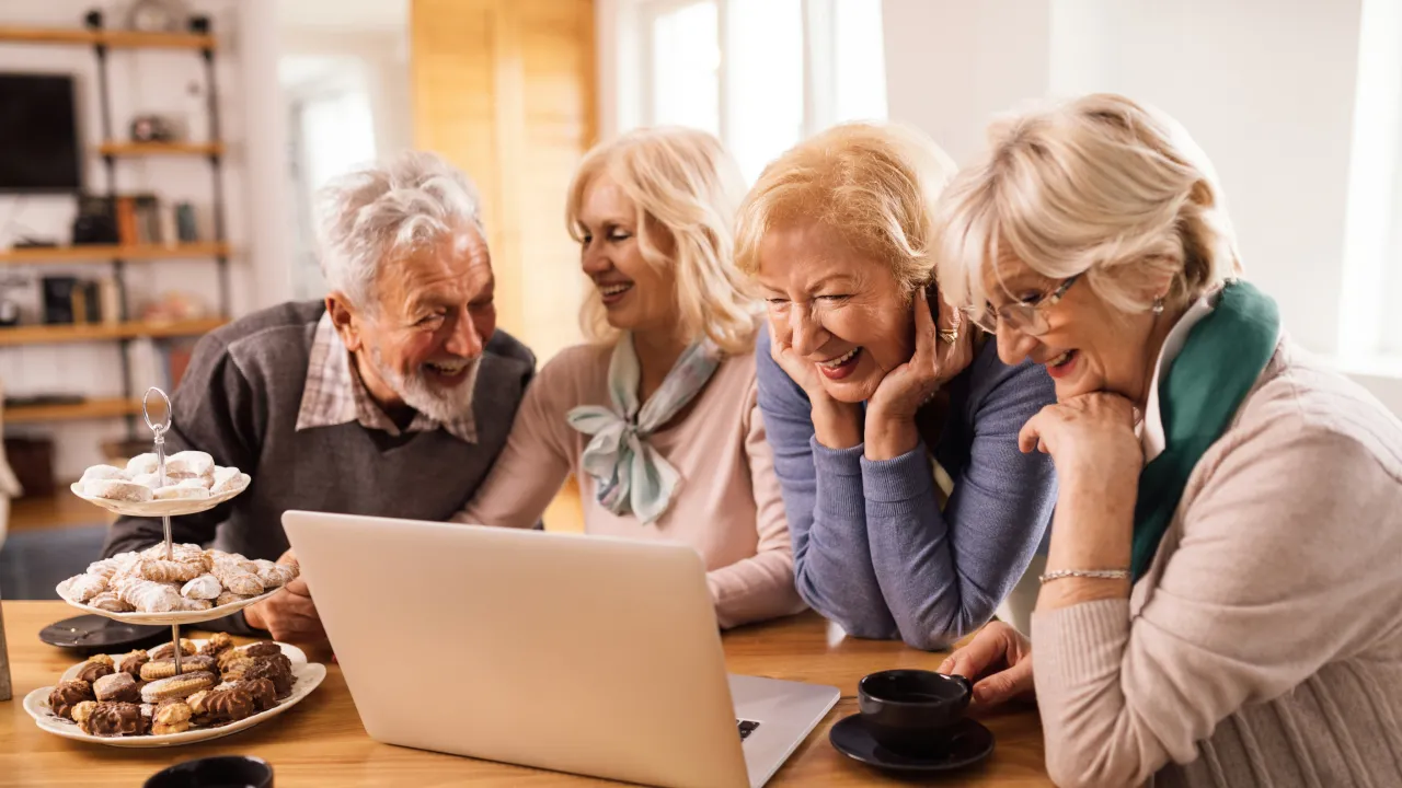Пенсія у 60 років стає розкішшю: чому українцям доведеться працювати до 70 