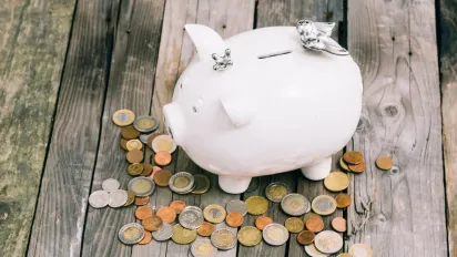 Три правила поводження з грошима: як стародавні прикмети допомагають зберегти добробут - фото