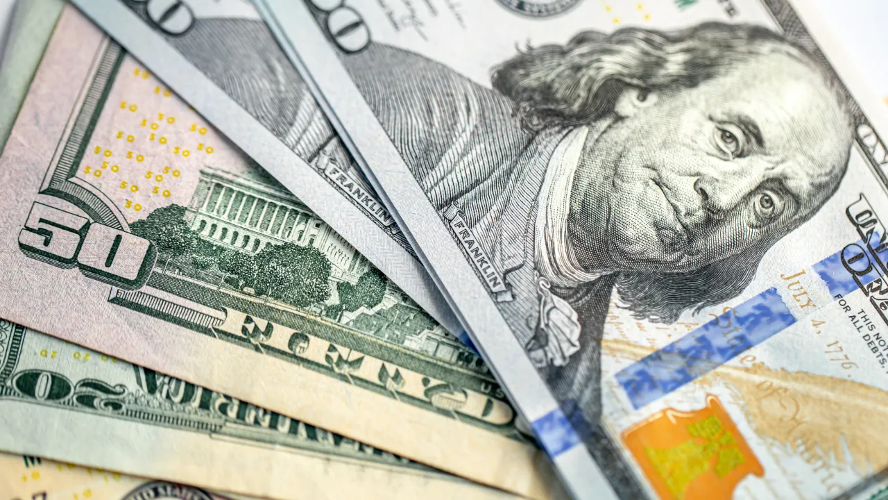 МВФ затвердив нову програму фінансування для України на 8,1 млрд доларів 