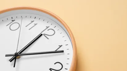 Переведення годинників на літній час 2026: названо дату - фото