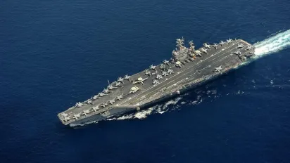 Іран атакував чотирма балістичними ракетами авіаносець ВМС США USS Abraham Lincoln, — пресслужба КВІР - фото