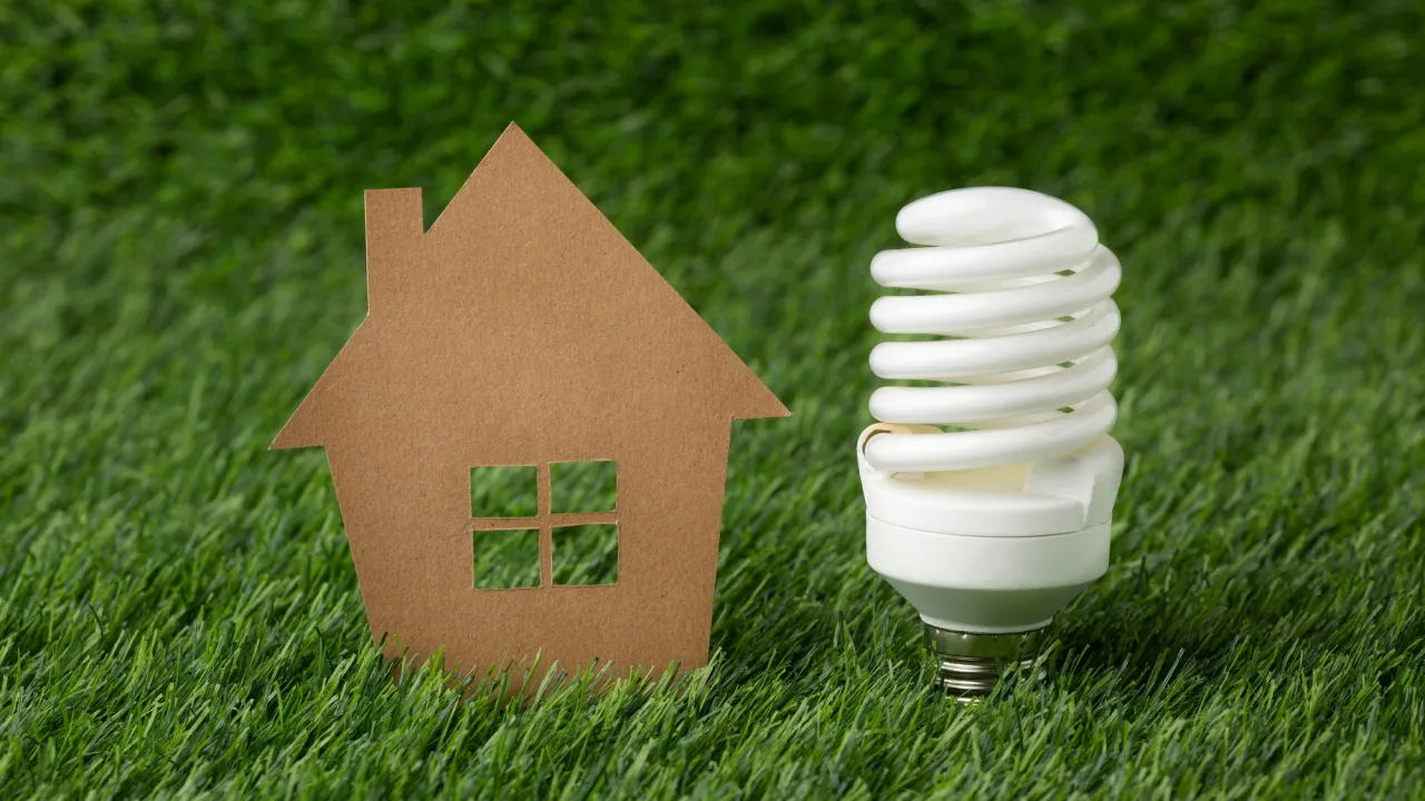 Ця побутова звичка “з’їдає” тисячі: як не переплачувати за електрику 