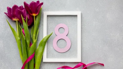 Привітання з 8 березня: красиві слова без банальних віршів - фото