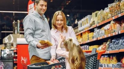 Ціни на популярні продукти йдуть вгору: що подорожчає вже найближчим часом - фото