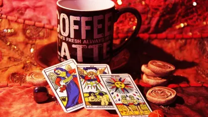 Гороскоп на 19 березня 2026 року за картами Таро для всіх знаків Зодіаку - фото