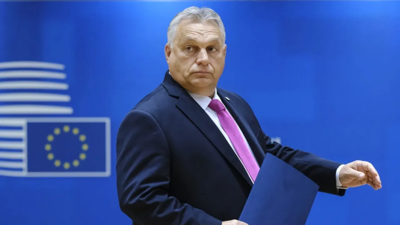 ЄС заморозив мільярди для Угорщини через блокування допомоги Україні 