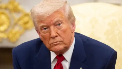 Трамп готовий закінчити війну проти Ірану без відкриття Ормузької протоки, - WSJ - фото