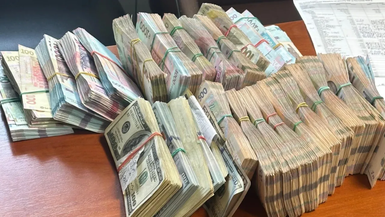 Закопували фальш-боєприпаси, а потім "розміновували" Херсонщину: викрито злочинну схему 